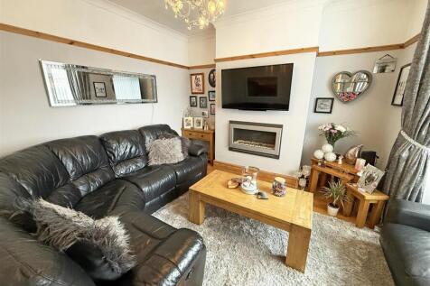 Living room.jpg