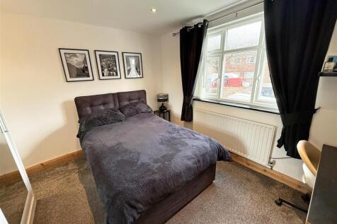 Bedroom 3.jpg