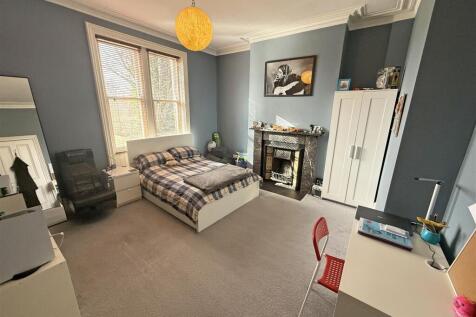 Bedroom 2.jpg