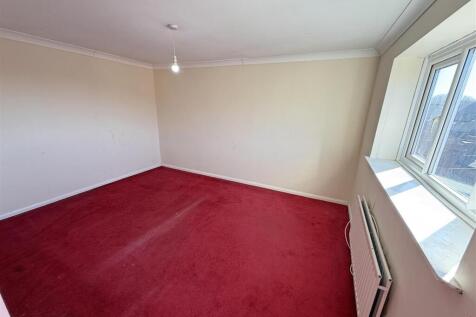 Bedroom 2.jpg