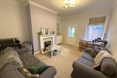 Living room.jpg