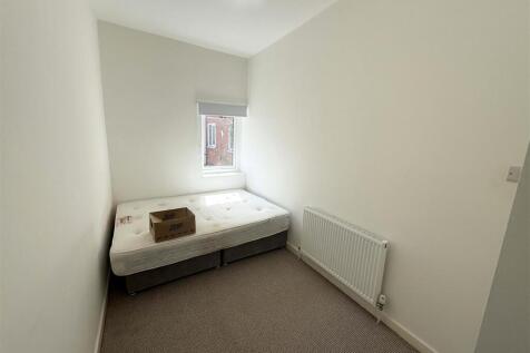 William Street Bedroom 2.jpg