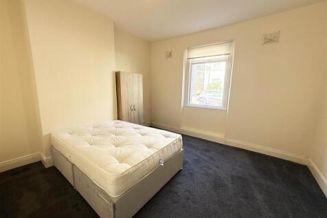 William Street Bedroom.jpg