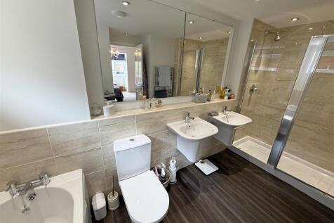 En-Suite.jpg