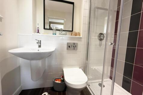 Shower room.jpg