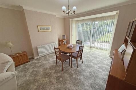 Table room.jpg
