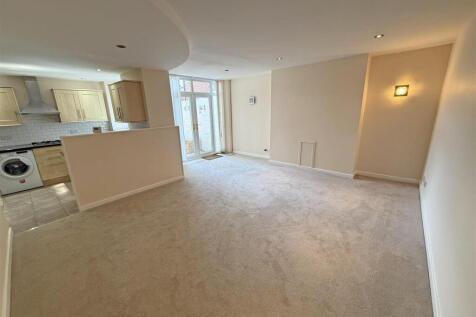New Living room.jpg