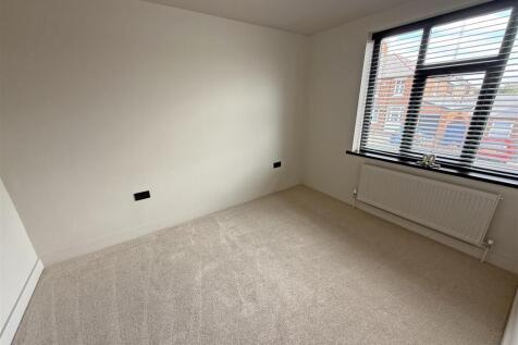 Bedroom 3.jpg