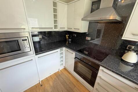Kitchen.jpg