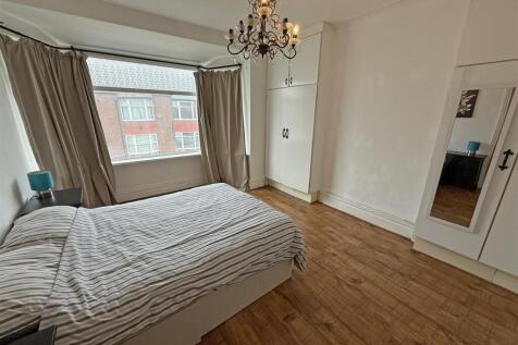 Bedroom.jpg