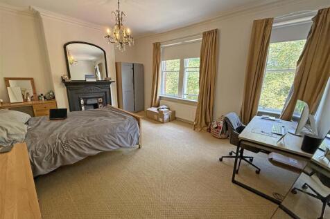 Bedroom 2.jpg