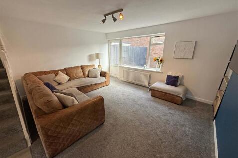 Living room.jpg
