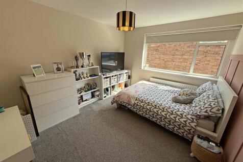 Bedroom 3.jpg