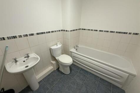 Bathroom.jpg