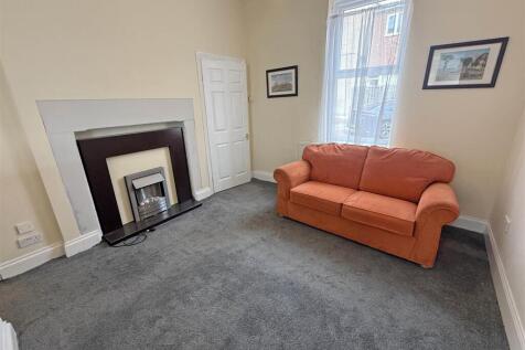 Living room angle 2.jpg