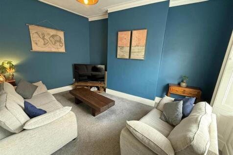 Living room.jpg