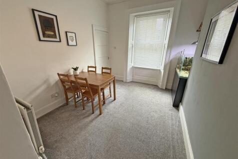 Dinning room.jpg