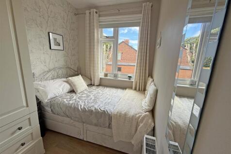 Bedroom 3.jpg