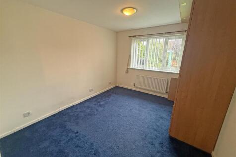 bedroom 3.jpg