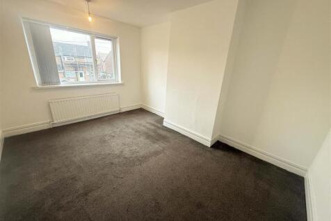 Elsdon Terr Rear Bedrom.jpg