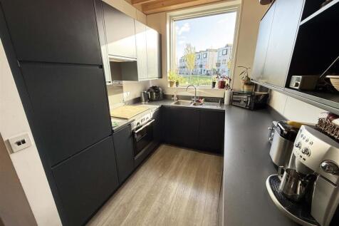 Smiths Dock Kitchen.jpg