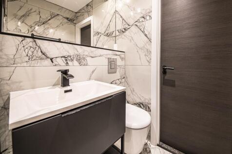Bedroom 2 EnSuite