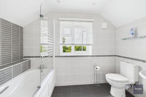 Main Bedroom Three En Suite