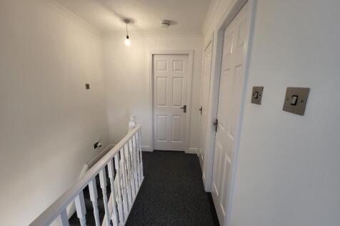 Upper landing