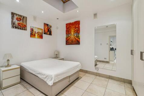 Studio House