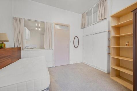 Bedroom/Reception
