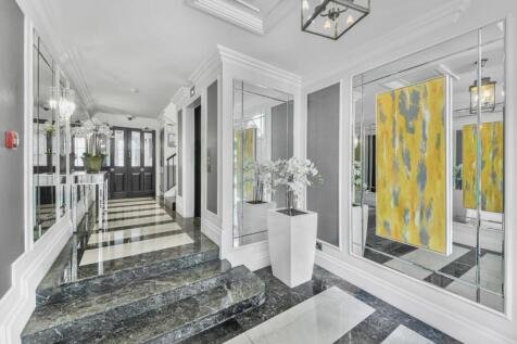 Building Lobby