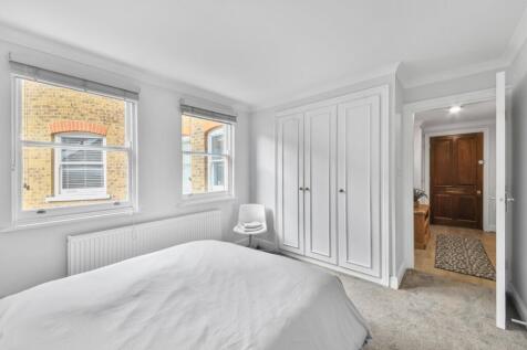 Master Bedrom