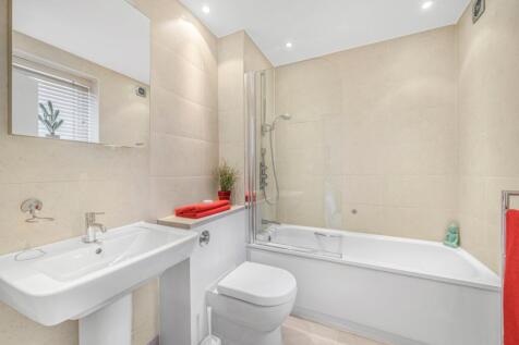 Bathroom 4
