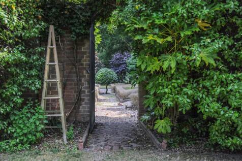 Property Image 28