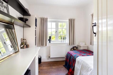 A BEDROOM 4.jpg