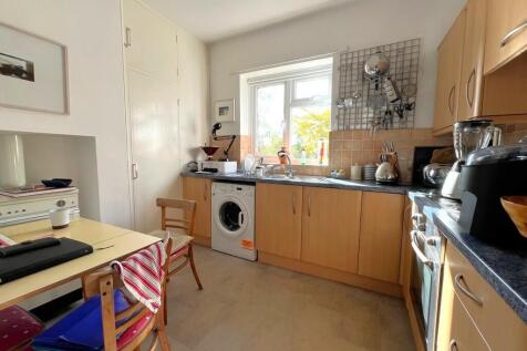 top flat kitchen