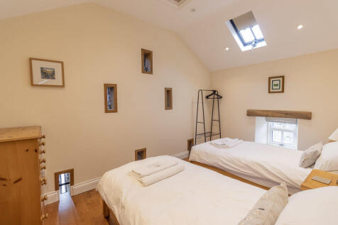 Retreat Bed 3