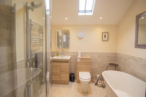 Retreat Bathroom