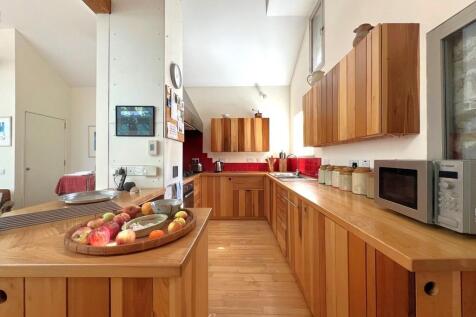 Property Image 11