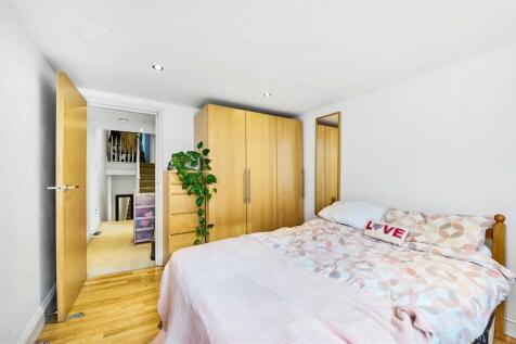 Eden_Harper_-_Josephine_Avenue__London_SW2_2JX_3.j