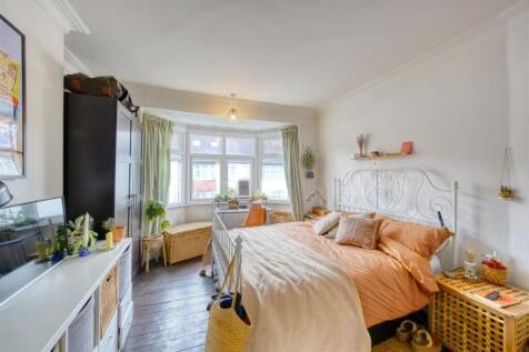 Eden Harper Claverdale Road