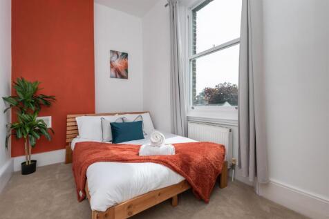 01- Rattray_Rd_Brixton_SW2.jpg