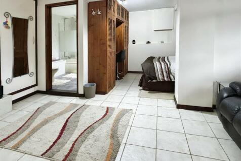 Annexe Lounge Area