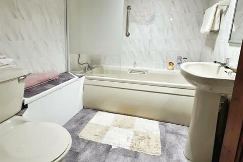Annexe Bathroom