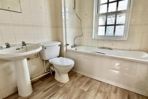Bathroom W/C