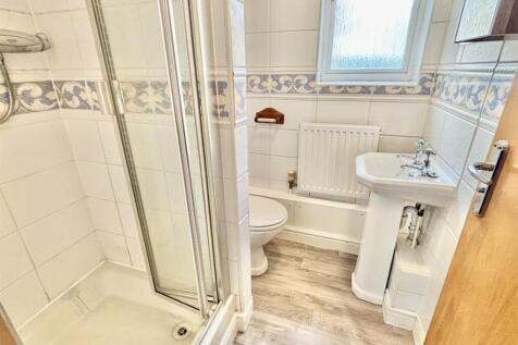 Ensuite Shower Room
