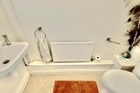 WC/Cloakroom