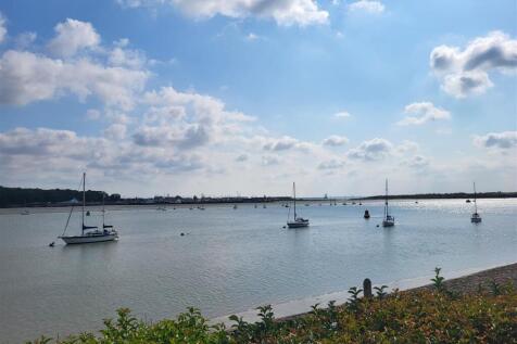 Riverside Walk on doorstep