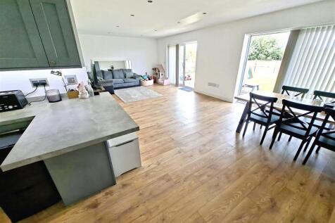 Open-Plan