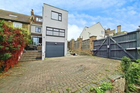 Garage/Off Road Parking